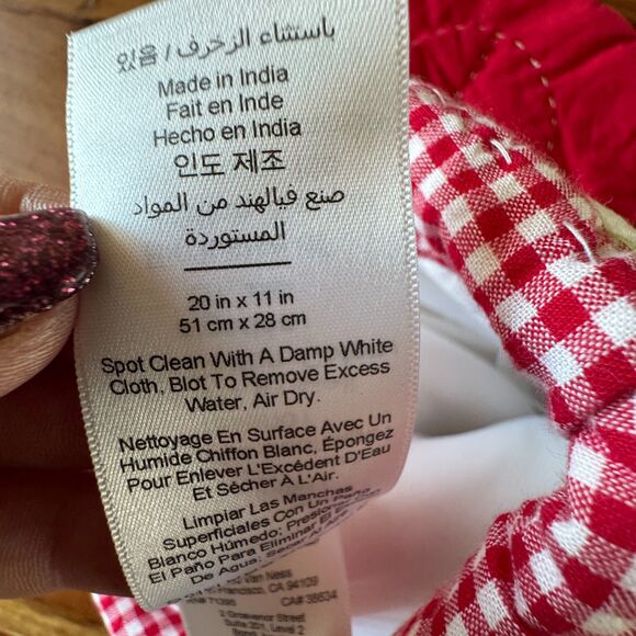 Pottery Barn Kids Smiling Snowman Red Quilted Christmas Stocking Stocking New - Picture 4 of 9